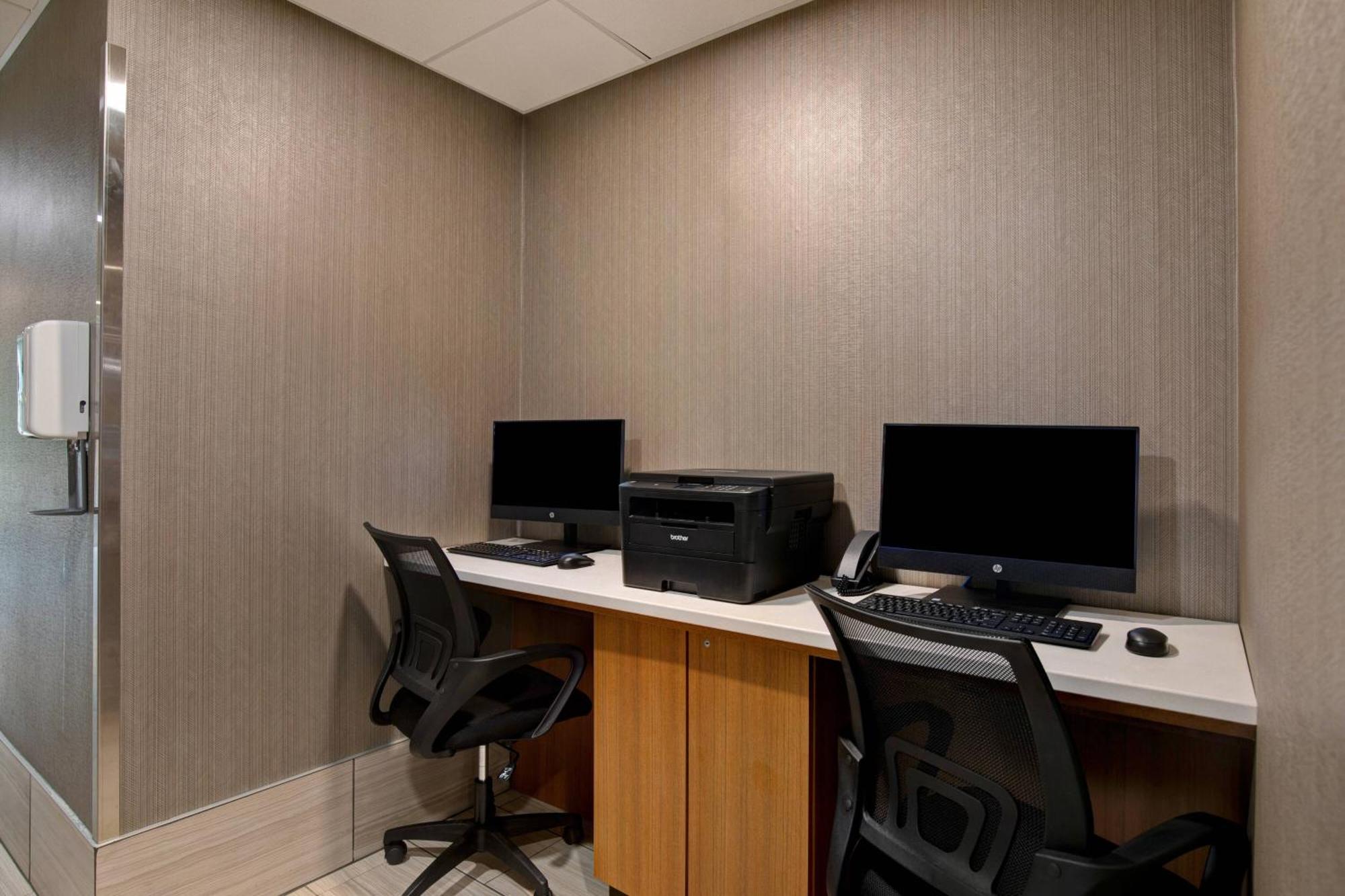 Springhill Suites By Marriott אורנג'בורג מראה חיצוני תמונה